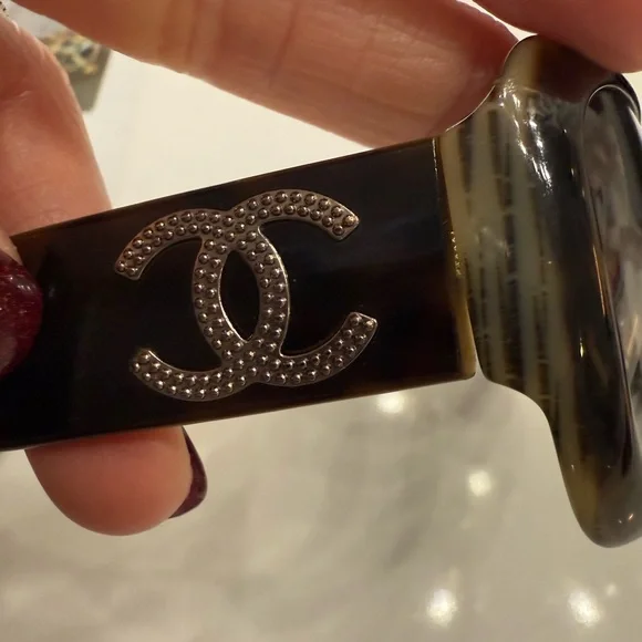 CHANEL Brown Marble Sunglasses 5102 - Picture 7 of 14